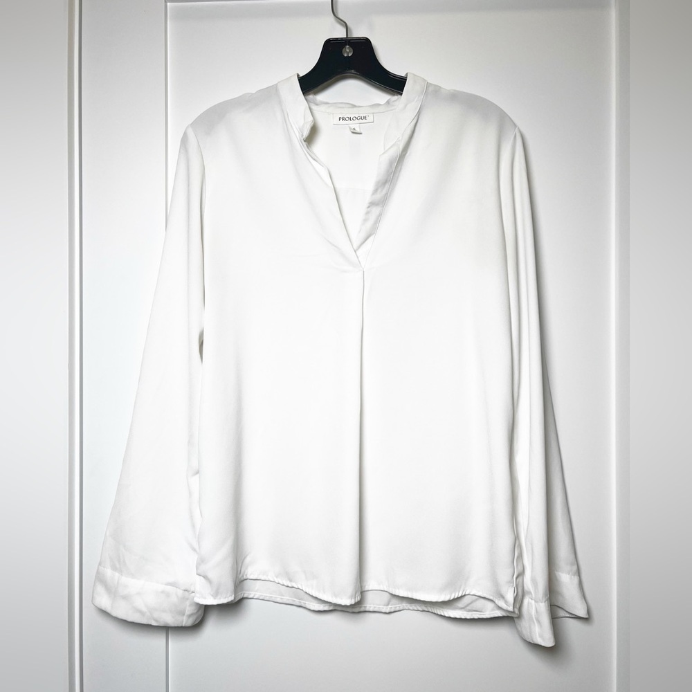 Nordstrom Prolgue White Wide Sleeve V Neck Blouse Top Womens Small